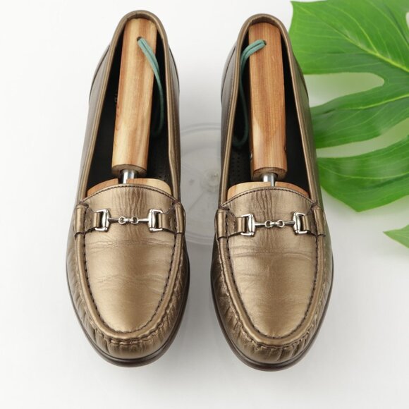 SAS Womens Metro Loafer Size 9 SLIM Bronze Gold Leather Bit Strap Flat Slip On - Picture 12 of 12
